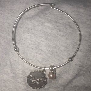 Vantel initial bracelet “A” with light pink pearl